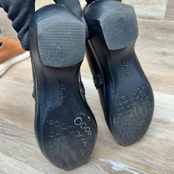 Clarks Black Leather Mary Jane Wedge Heel Women's Size 8 - Picture 4 of 6